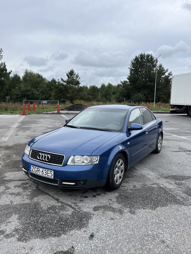 Audi A4 B6 1.6 MPI Benzyna 102km 2002r
