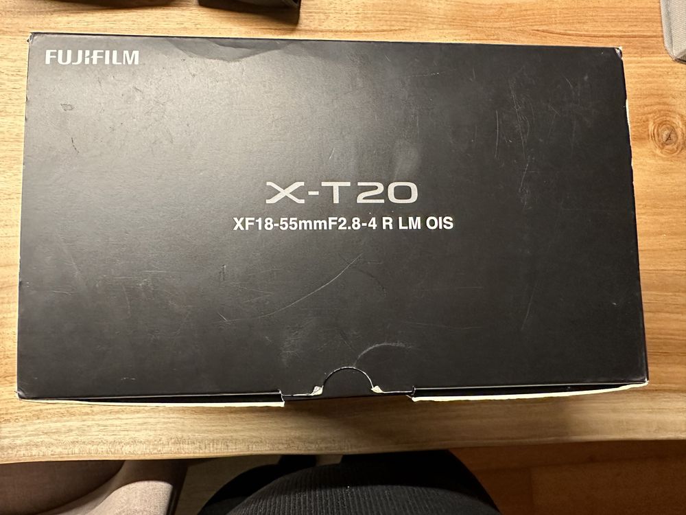Fujifilm XT20 + XF 18-55mm + acessórios