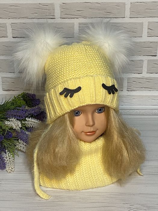 Зимовий комплект шапка хомут на дівчинку