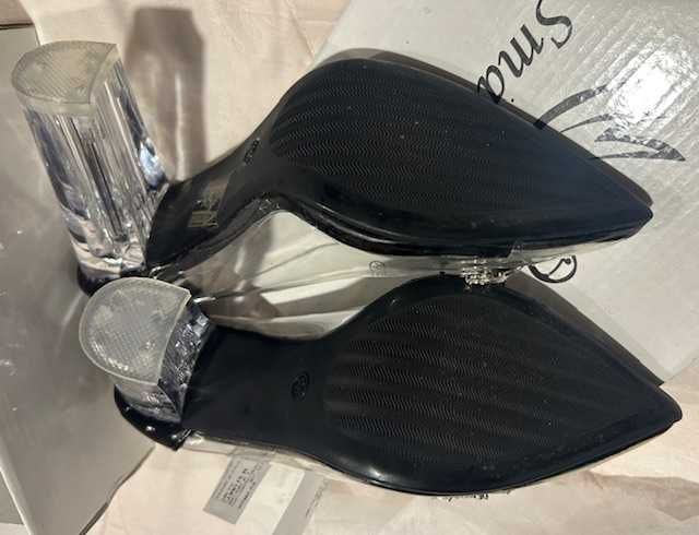 czółenka na obcasie, przezroczyste buty z eleganckimi dodatkami