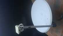 Antena satelitarna
