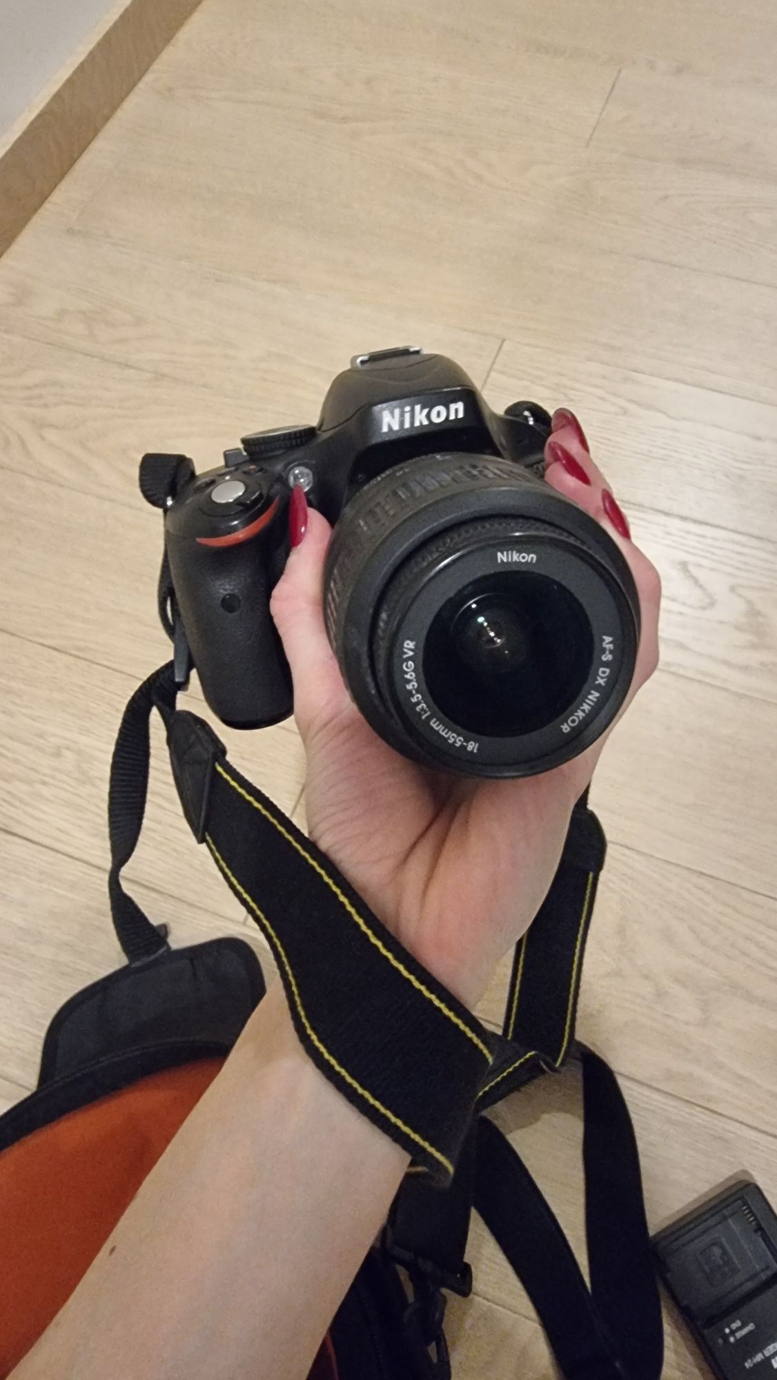 Фотоапарат дзеркальний Нікон Nikon D5100 kit 18-55 об'єктив