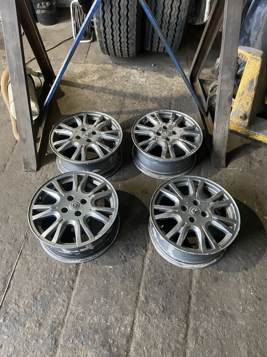 Продам родные диски r16 меган 2