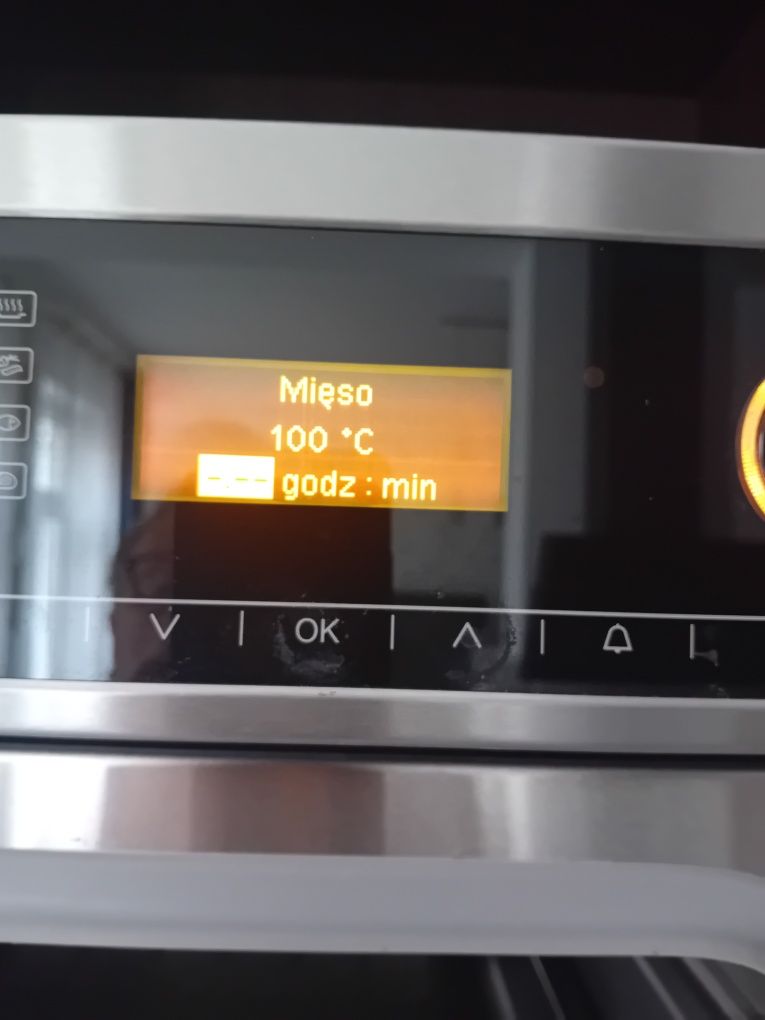 Piekarnik parowy Miele