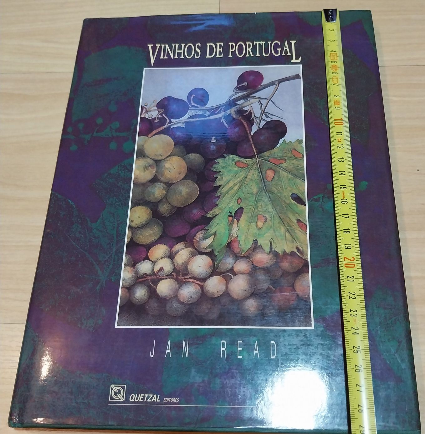 Livro Vinhos de Portugal
