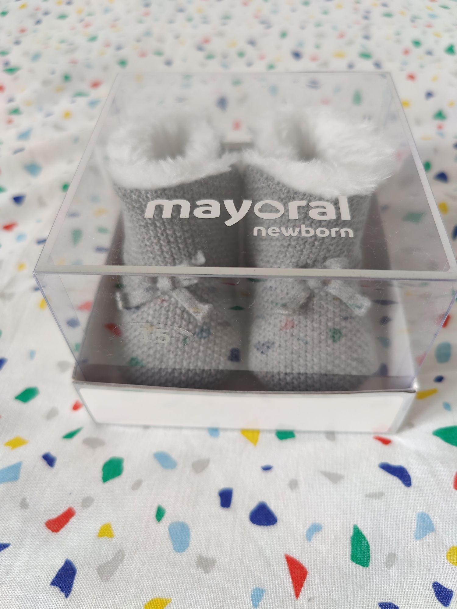 Novas com etiqueta Bota tricot Mayoral- tamanho 15 recém-nascido nasci