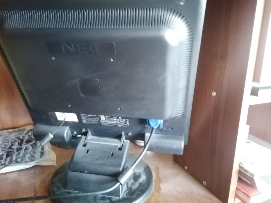 Монітор NEC MultiSync LCG175VXM+ з системним блоком Bravo