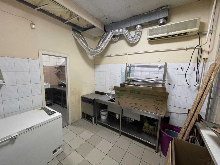 Центр Адмиральская кафе с оборудованием 79м  цена 30000 грн/мес