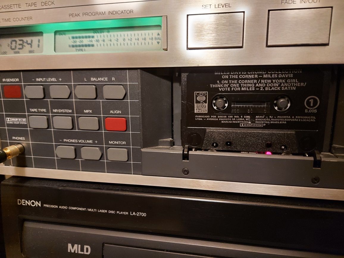 Cassette audio original selada Miles Davies chrome