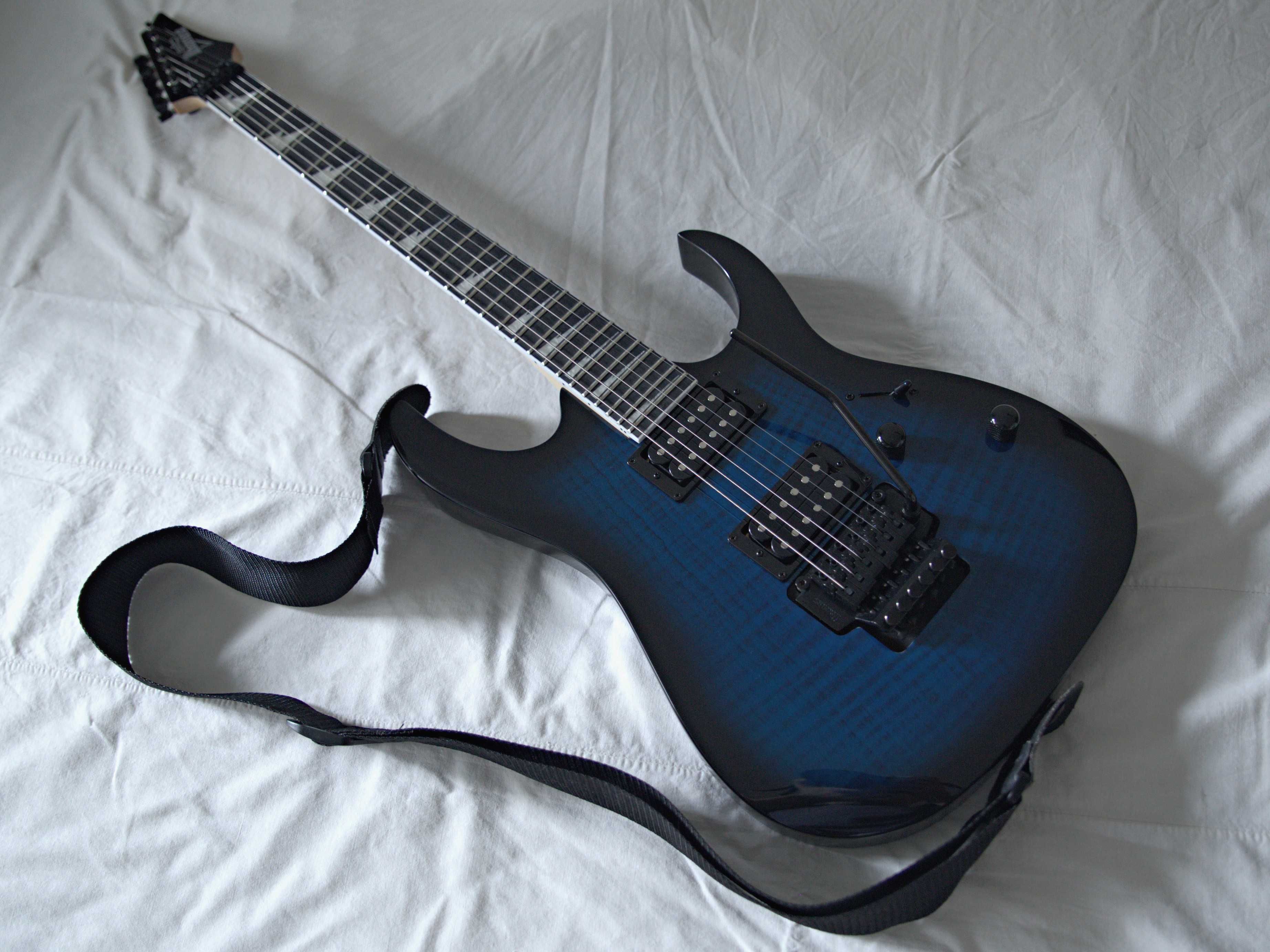 Електрогітара Ibanez GRG320FA