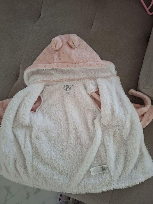 Szlafroczek cieplutki  roz 6-9