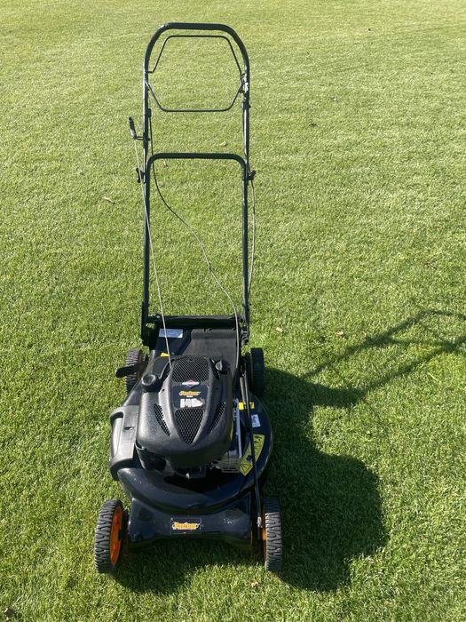 Kosiarna spalinowa Partner 2,4KW