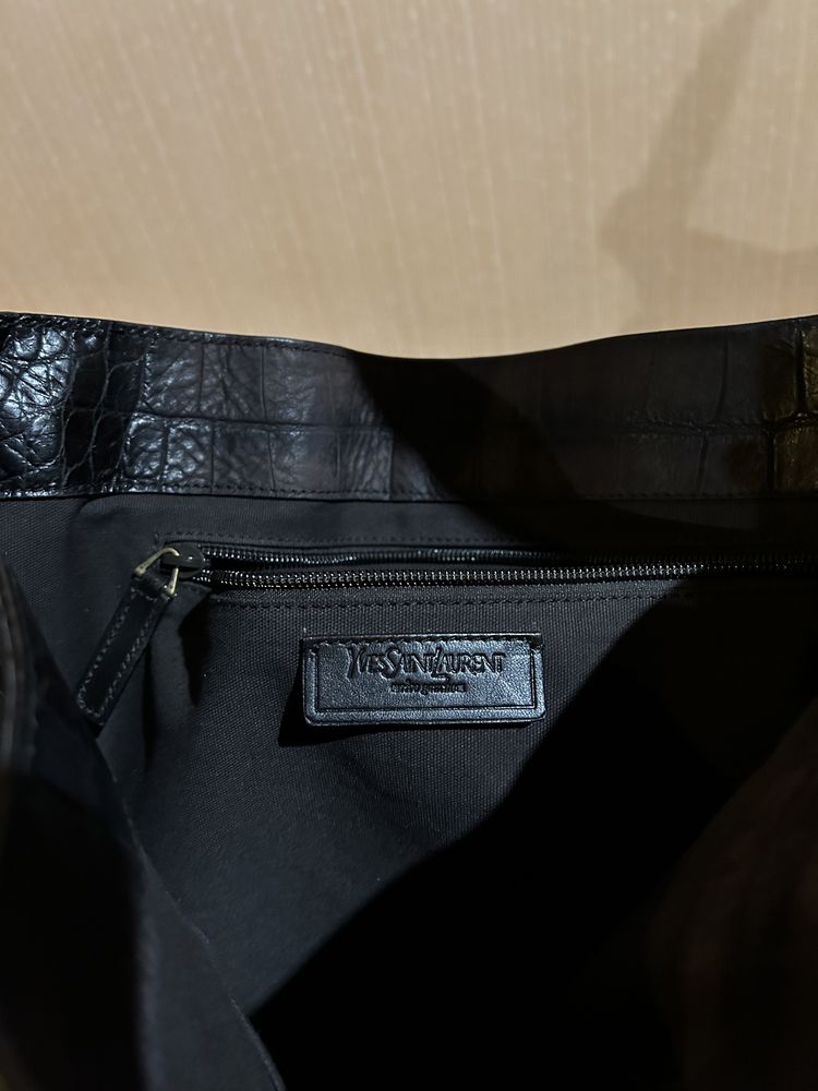 Мужская кожаная сумка Yves Saint Laurent
