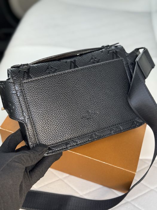 Мужская нагрудная сумка слинг Louis Vuitton