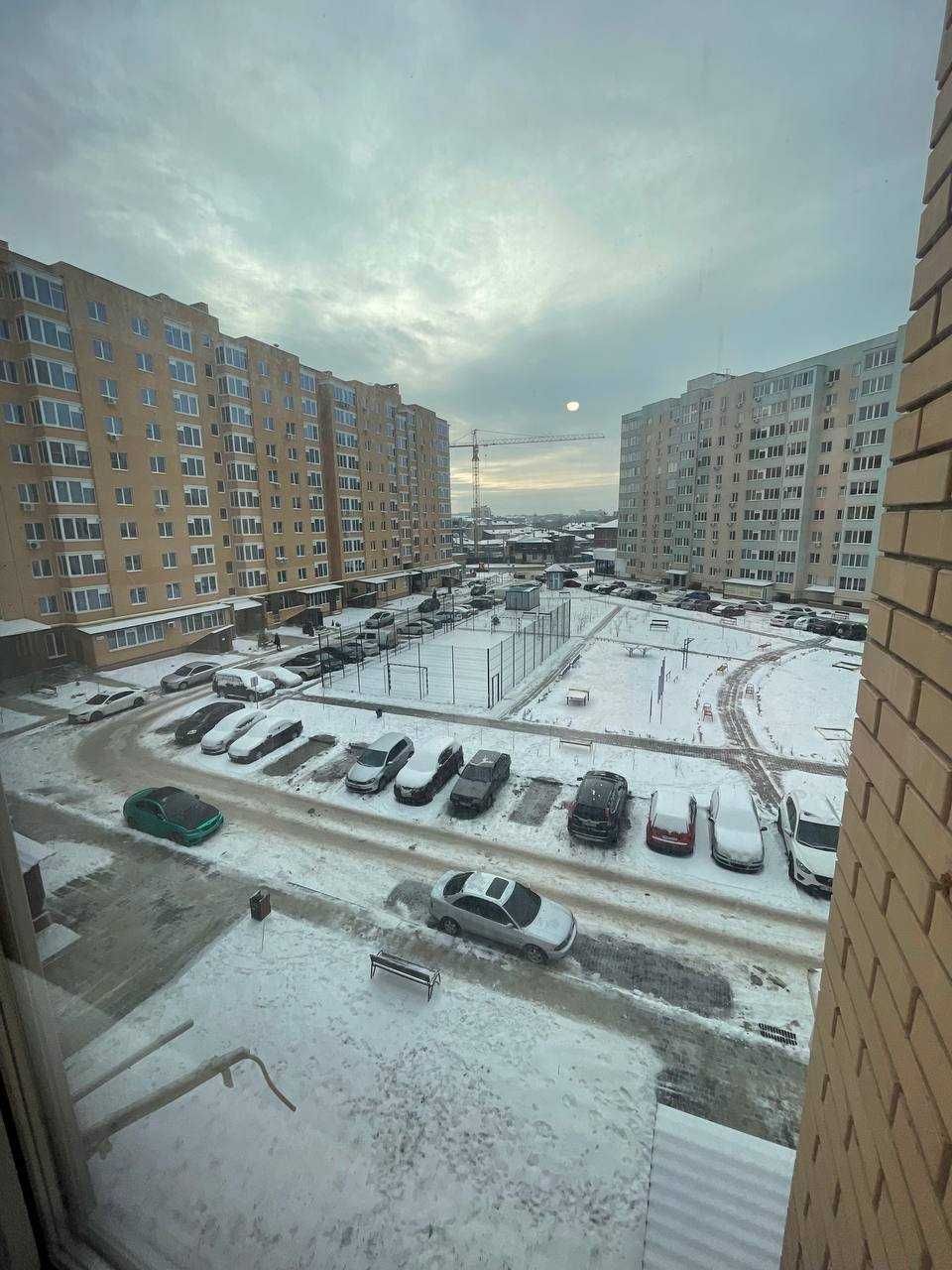 Продам 1к кв 50м2 ЖК Лазурный пер. Лосевский 2Г (метро Ц. Рынок)