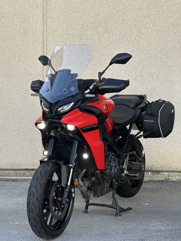 YAMAHA TRACER 9 - 2022 c/ Extras!