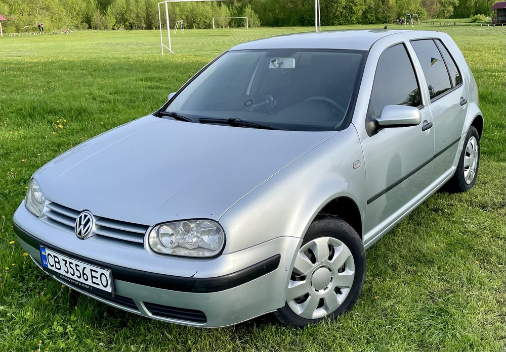 Продам Volkswagen Golf 4