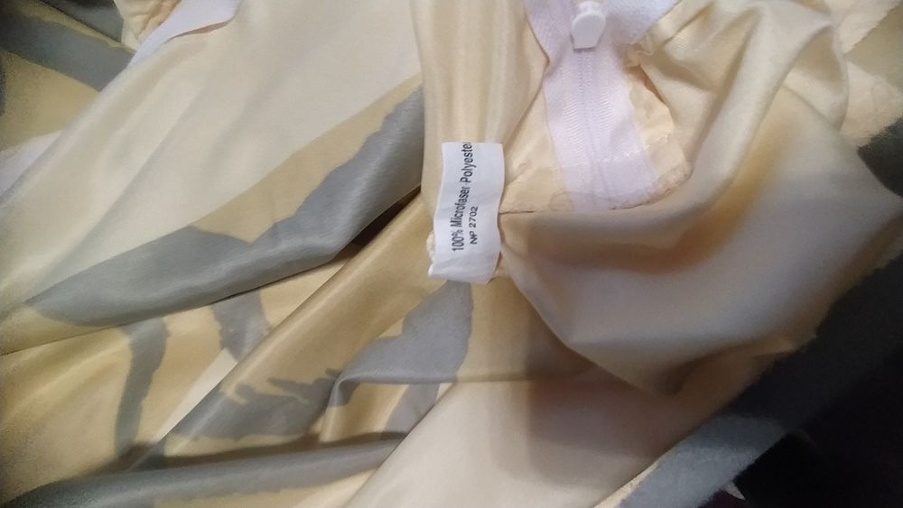 Постільна білизна 2наволочки і два підодіяльника