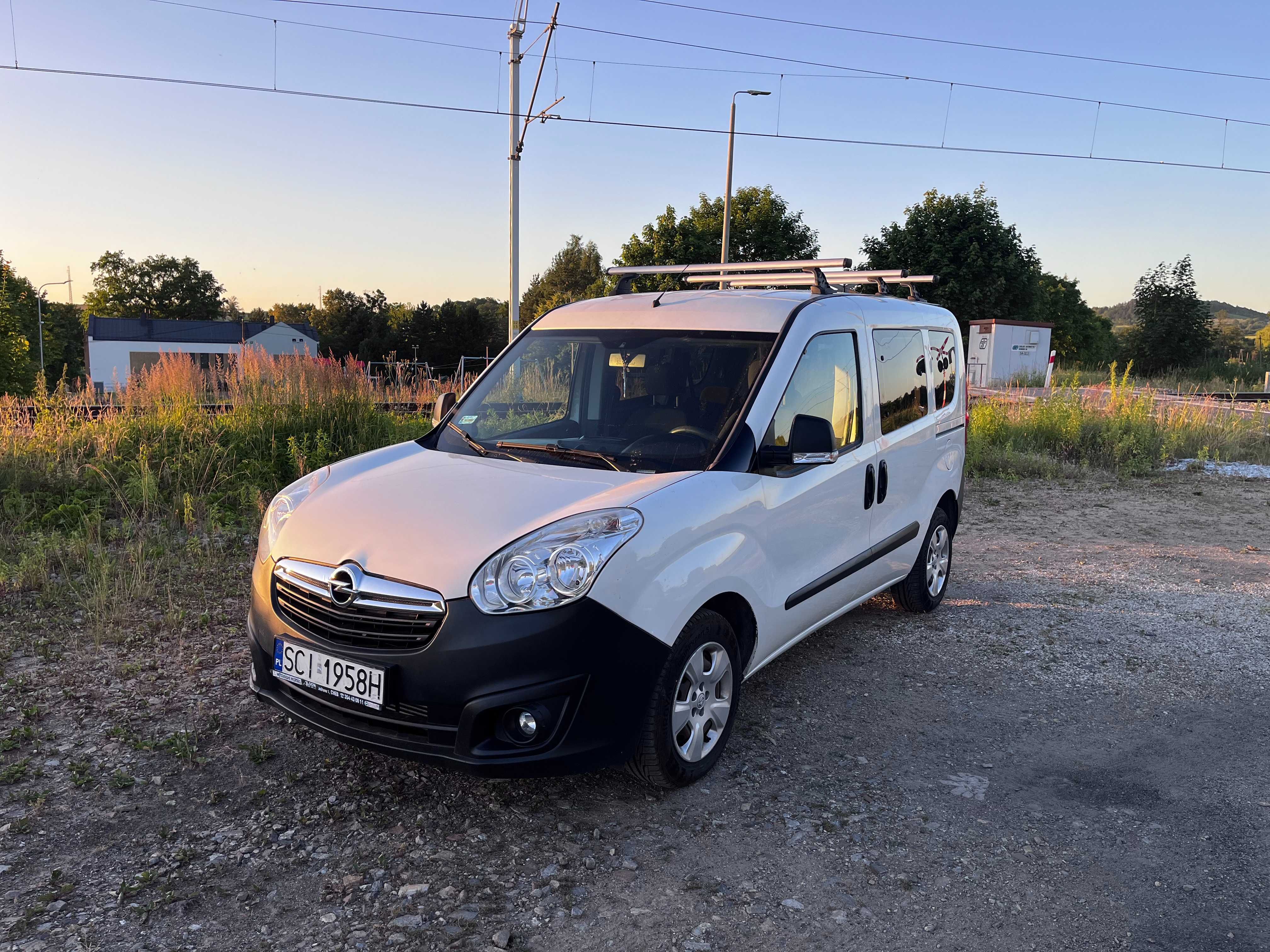 Opel Combo 1.3CDTI / Super Stan / 2 KPL Opon !
