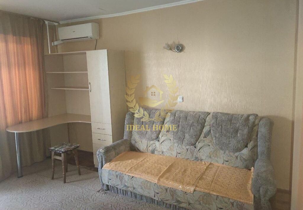 Продається 1-к квартира в Києві на Мінському масиві