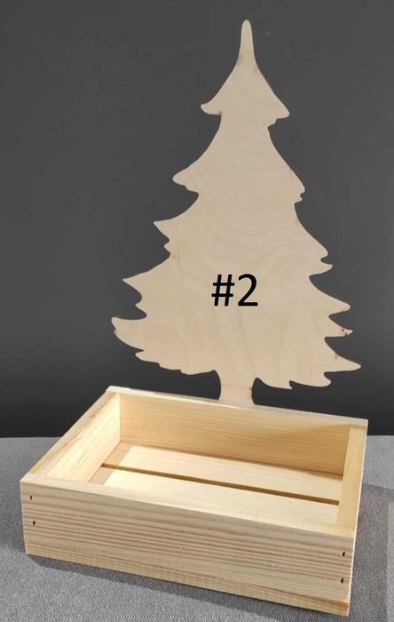 Skrzynka drewniana z choinką #2 33cm
