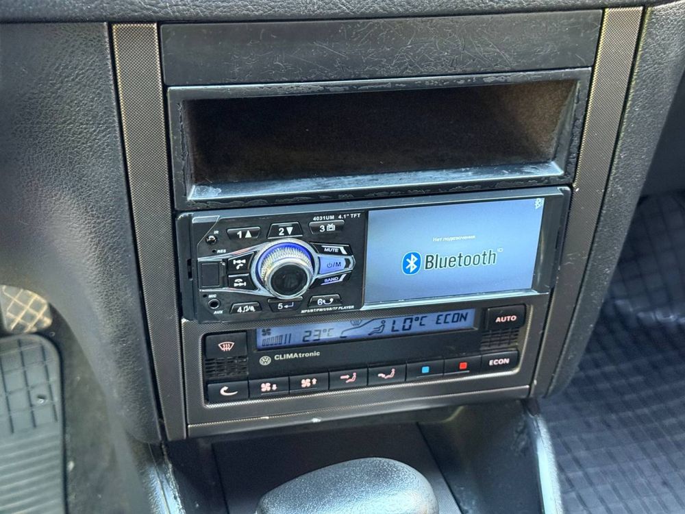 Volkswagen Bora 1.6 MPI АВТОМАТ ГАЗ4