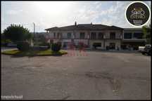 Quinta com residencial e restaurante