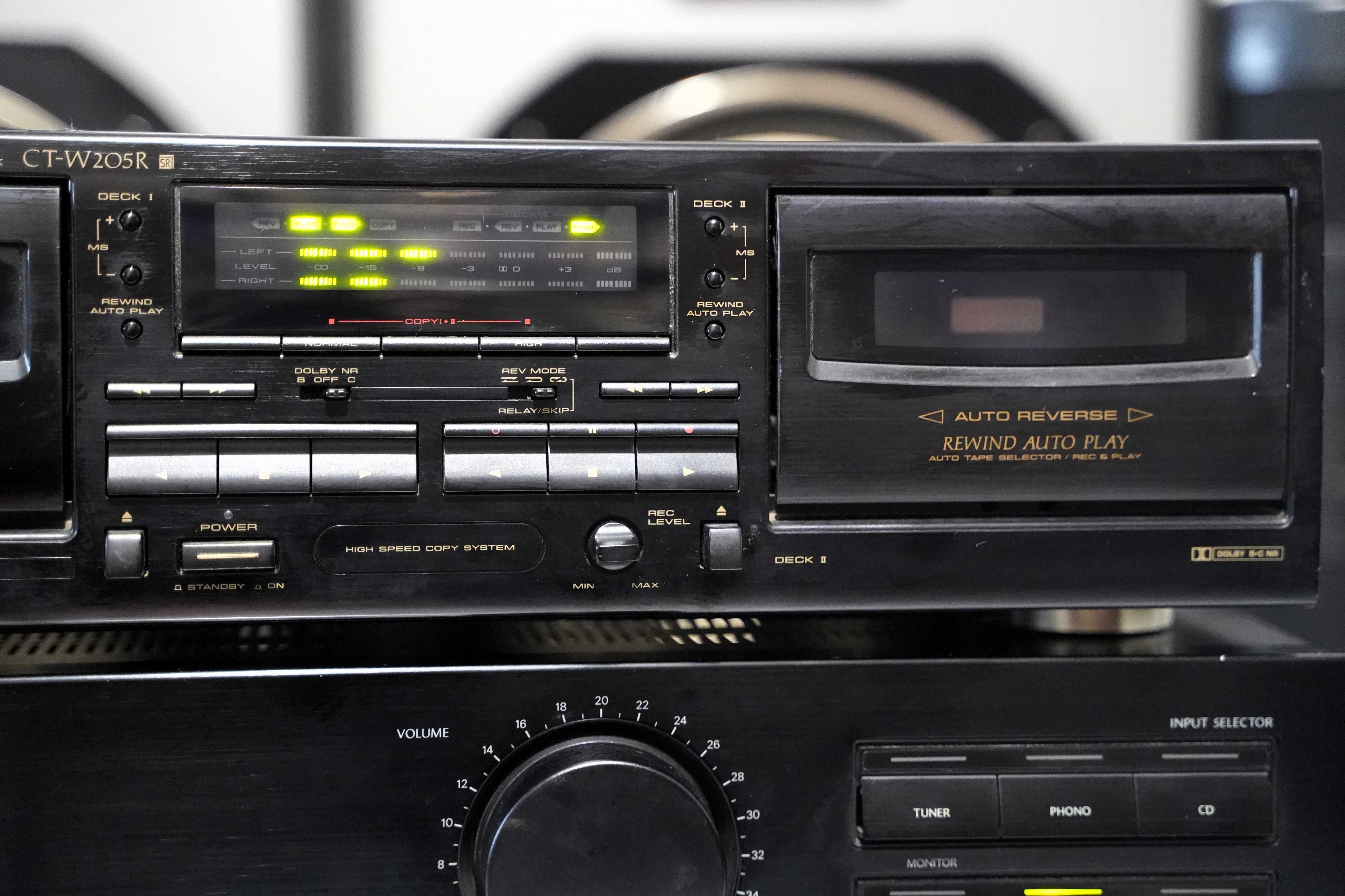 Magnetofon stereo z autorewersem Pioneer CTW 205 R