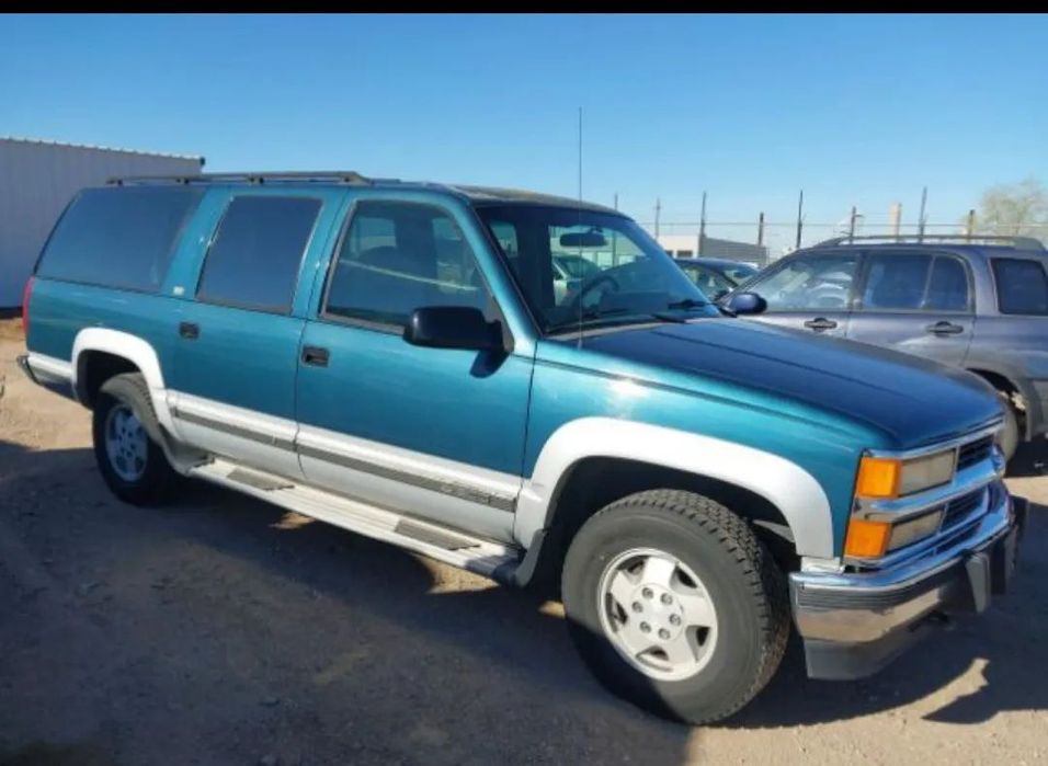Chevrolet Suburban Chevrolet Suburban 5.7l 94r