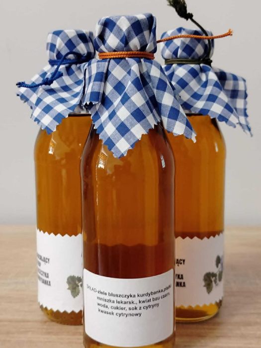 Wzmacniający syrop z bluszczyka kurdybanka