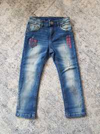 Nowe spodnie jeansy BluKids 3-4 104