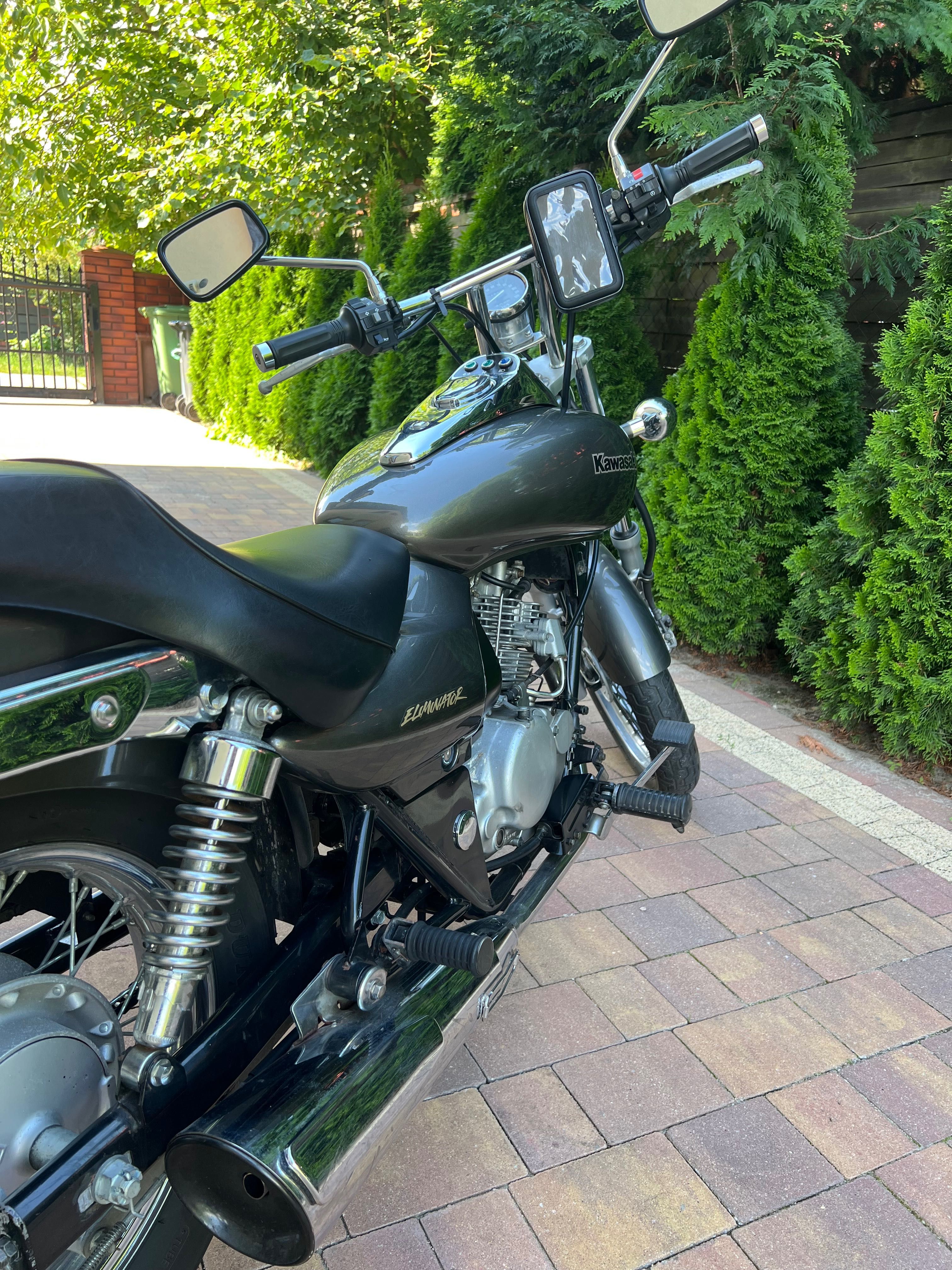 Kawasaki Eliminator 125 BN