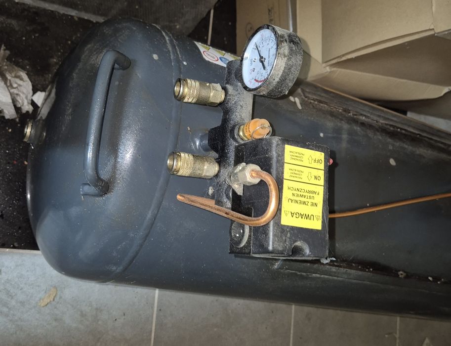 Butla do kompresora 100l. Ciśnienie nominalne 10bar