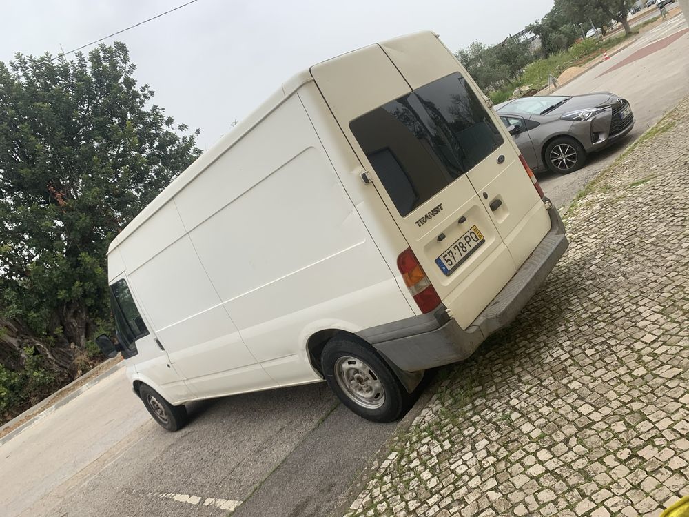 Ford transit 141000 kmts