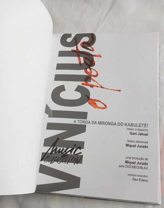 Novela Gráfica Vinícius O Poeta Gani Jakup e Miquel Jurado[Portes Inc]