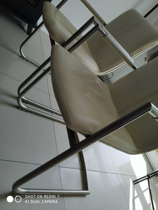 Fotele obracane skórzane