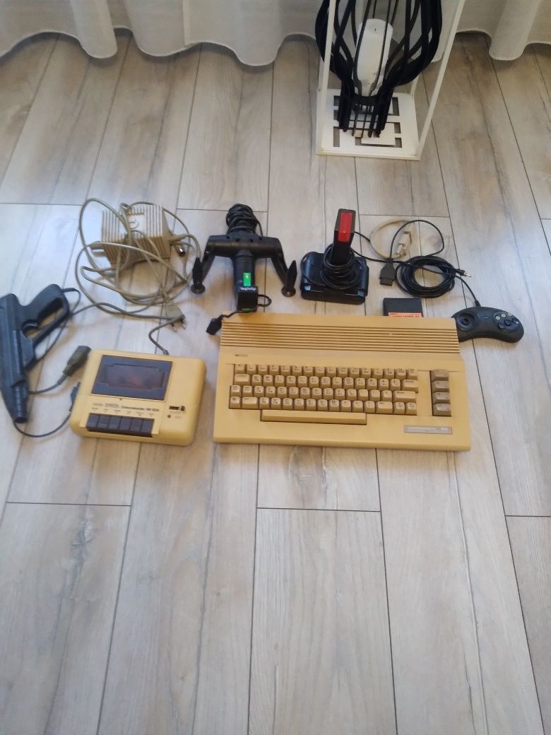 COMMODORE 64 personal