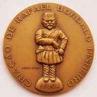 Medalha de Bronze Arte Polícia de Bordalo Pinheiro por CABRAL ANTUNES