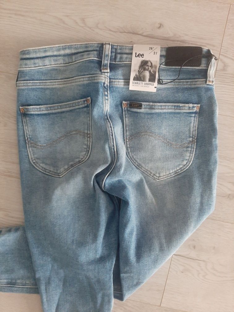 Nowe jeansy Lee z zamkami
