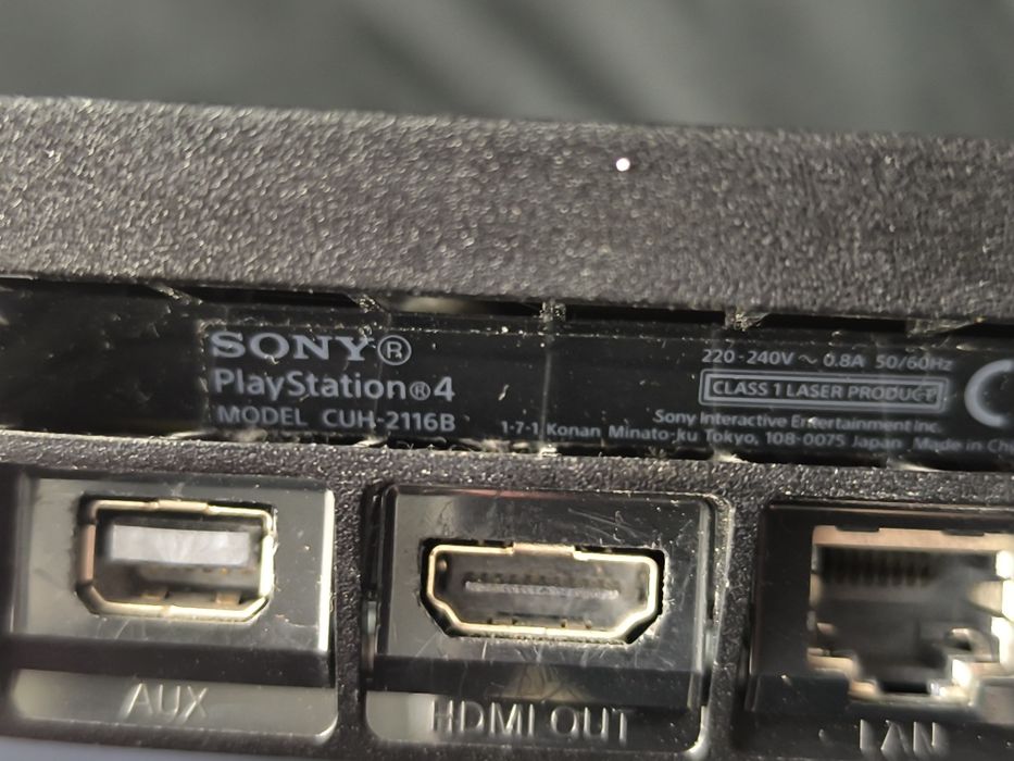 Sony PlayStation 4 slim 1tb