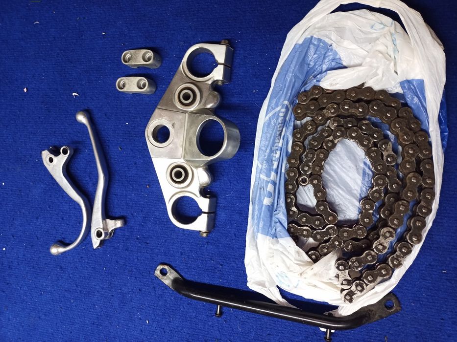 Yamaha FZX 750 peças