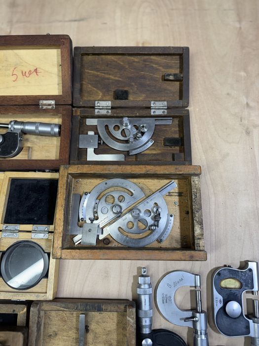 Інструмент, мікрометр, штангенглубинометр, кінцеві міри, індікатор