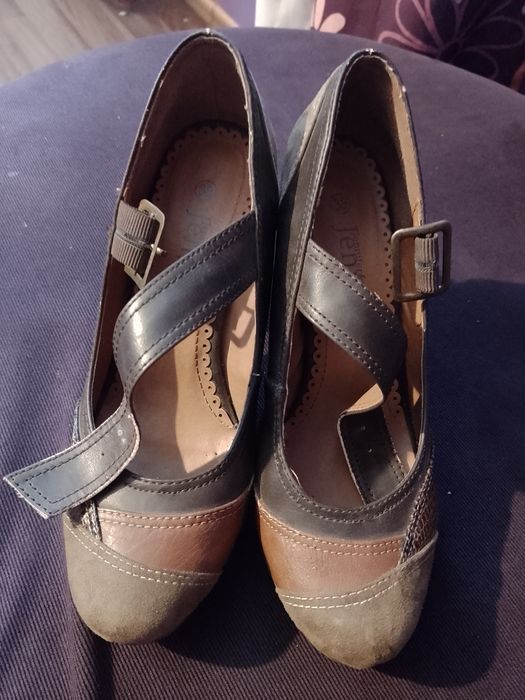 Buty Jennifer r.38