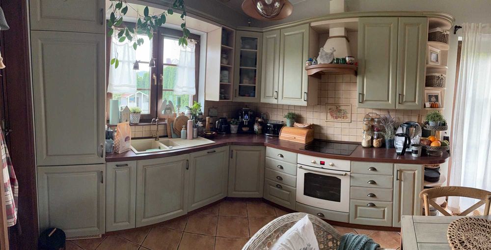 Meble kuchenne styl vintage/retro, z pełnym wyposażeniem. Urocza!