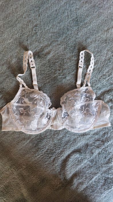 Biustonosz 85C biały koronkowy