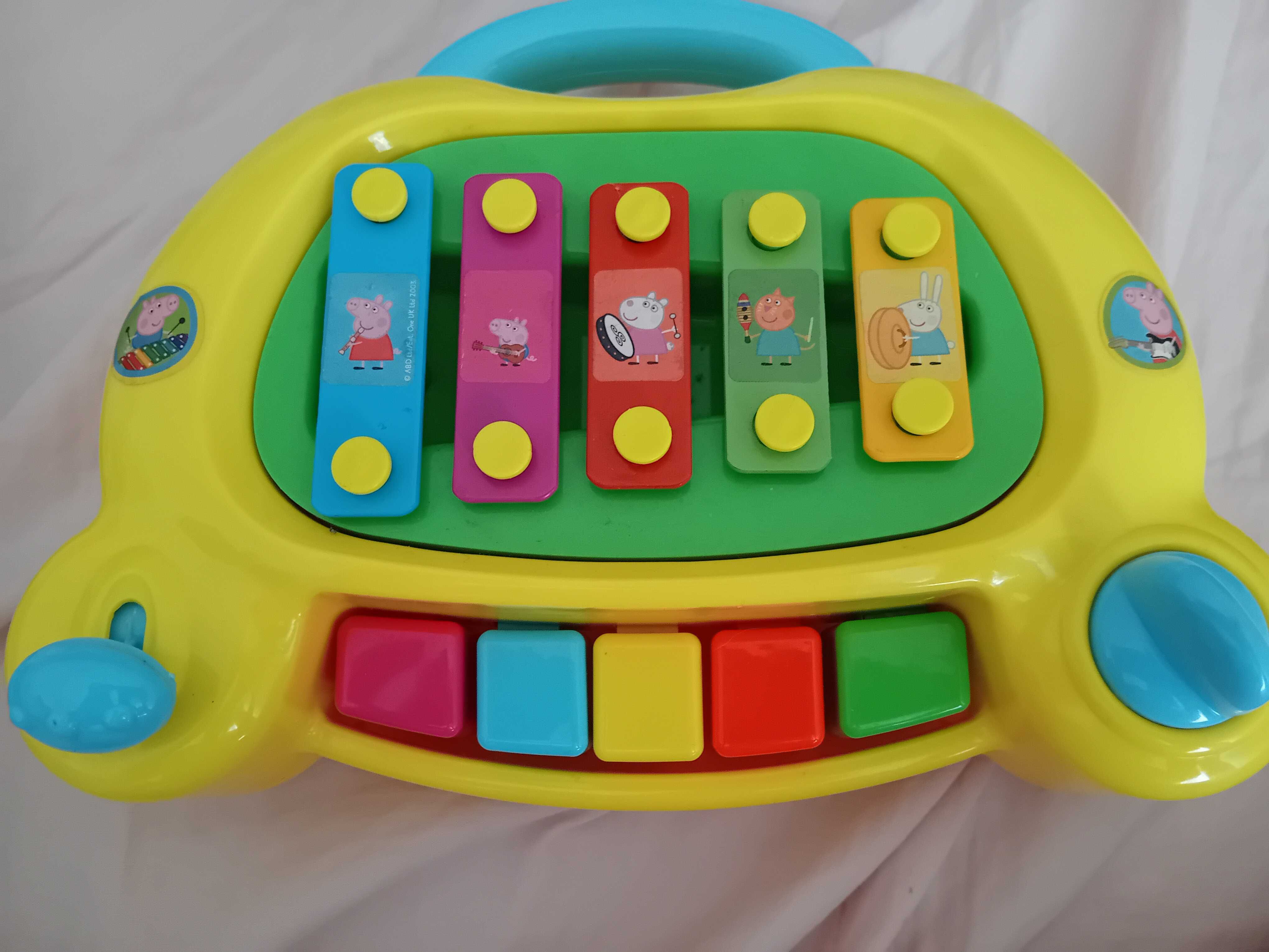 Puzle dla dwulatka i pianinko
