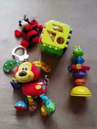 Лот іграшок для малюків /інтерактивний ведмедик