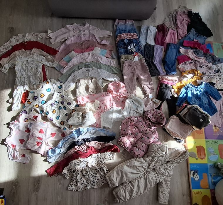 Paka ubranek dla dziewczynki 74 jesien zima