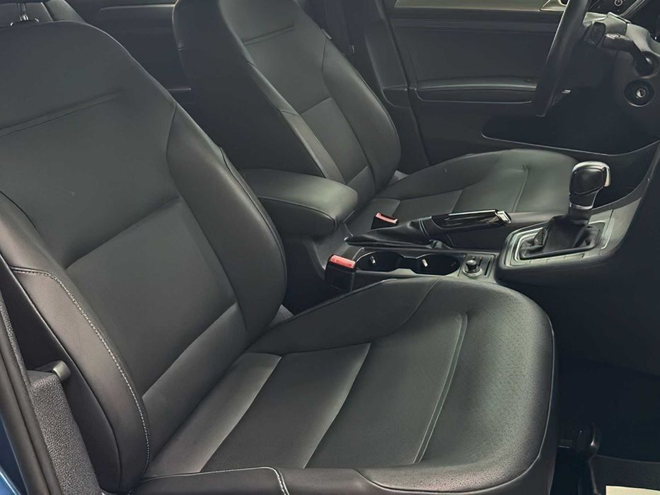 Volkswagen Golf      2015