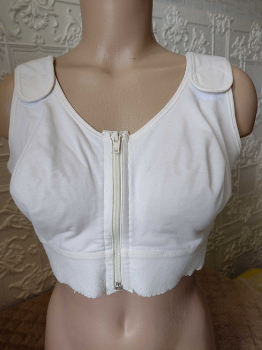 Anita care компресійний бюстгальтер після операції мамопластика